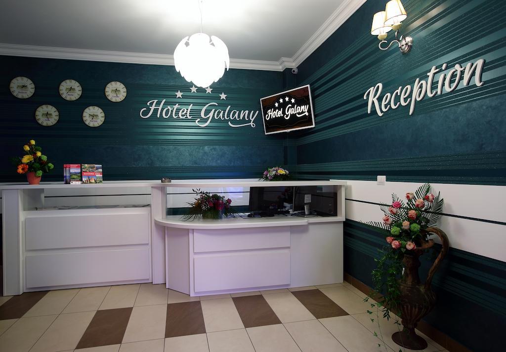 Hotel Galany Rădăuţi Buitenkant foto